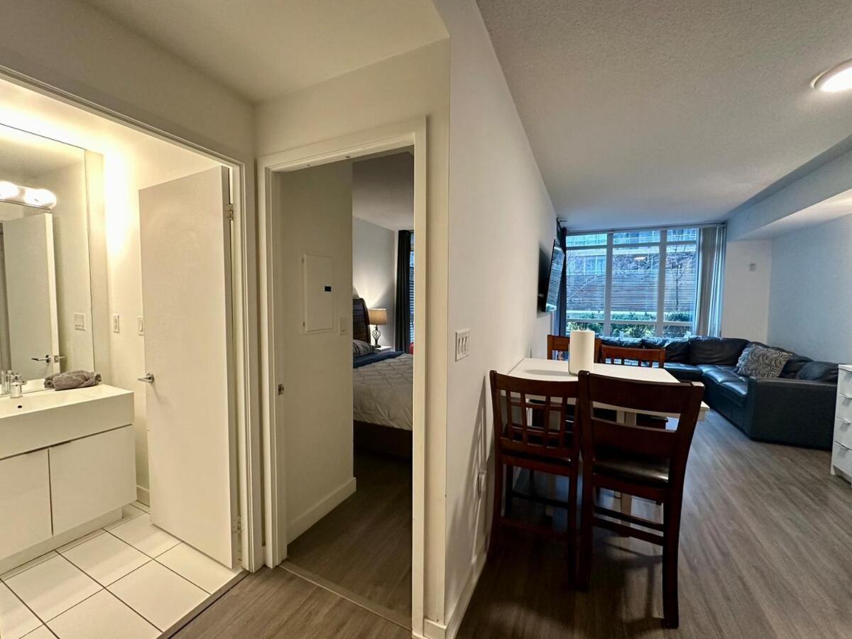 Ferienwohnung Kingbed & Bunkbed & Terrace Toronto Exterior foto