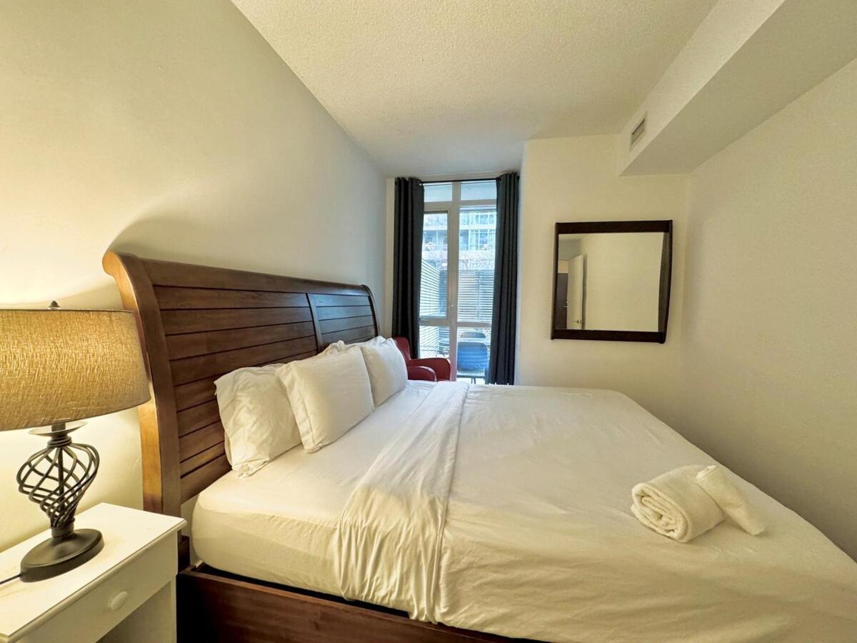 Ferienwohnung Kingbed & Bunkbed & Terrace Toronto Exterior foto